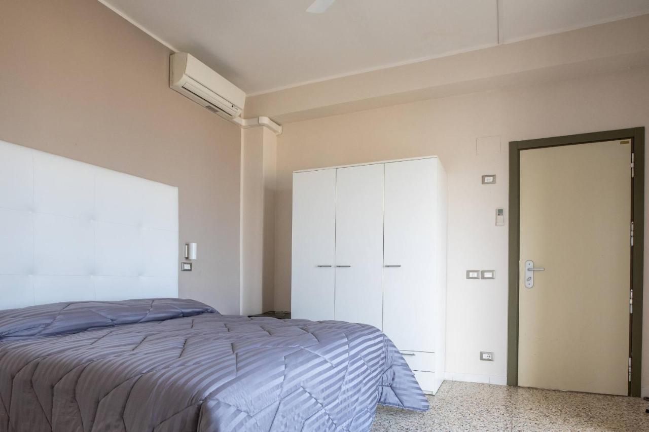 Hotel Deanna Bellaria-Igea Marina Eksteriør bilde