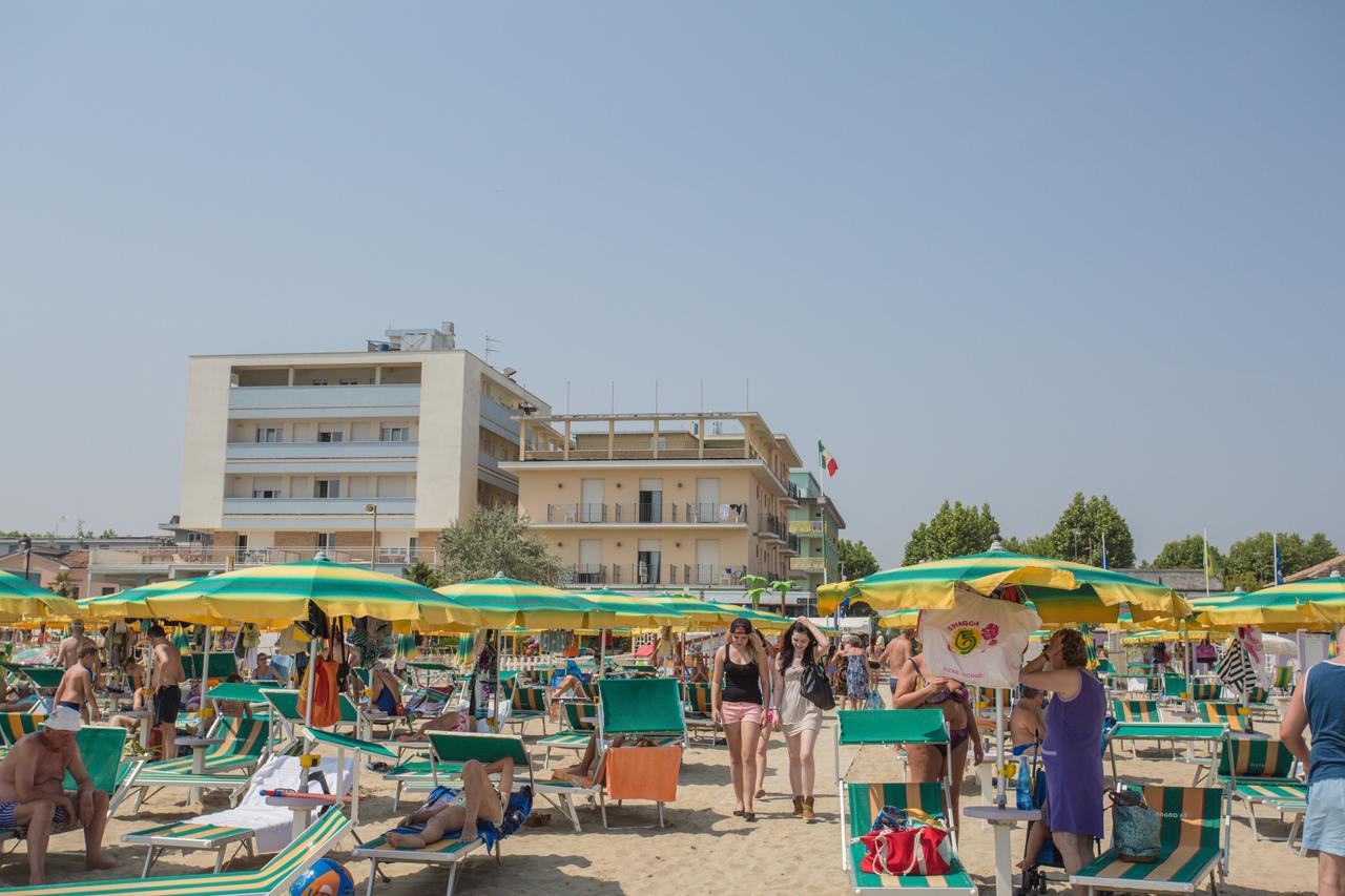 Hotel Deanna Bellaria-Igea Marina Eksteriør bilde